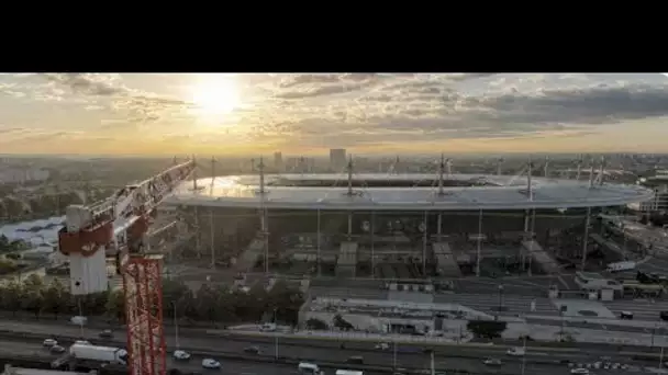 L'A1 fermée trois jours pour poser une passerelle entre le Stade de France et le Centre aquatique…