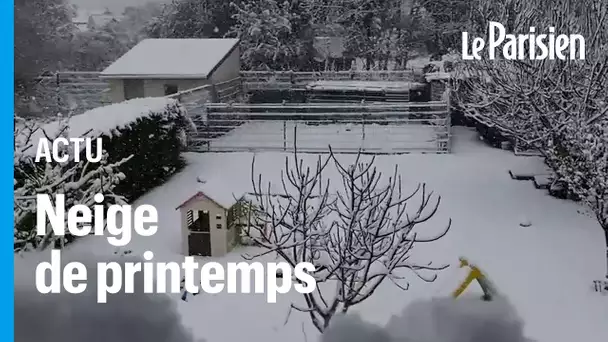 «On retourne en hiver» : la neige refroidit l'ambiance en France