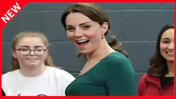 ✅  Un fan déclare sa flamme à Kate Middleton : la réponse parfaite du prince William