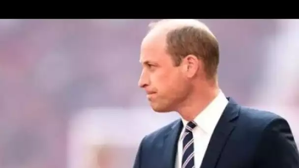 Le prince William BOOED par la foule de Wembley sous le choc des scènes finales de la FA Cup