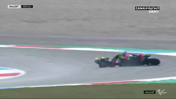 Andrea Iannone finit sa bonne séance par une chute