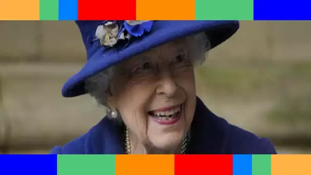 Elizabeth II aurait elle un compte Facebook secret  Cet expert royal fait des confidences