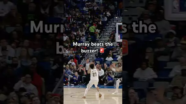 Murray shows off the handle and knocks down the jumper at the BUZZER!