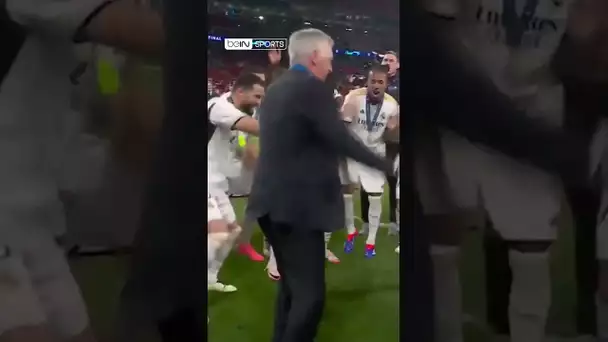 🤣🏆 La danse de la victoire hilarante d'Ancelotti et les joueurs du Real Madrid ! #shorts