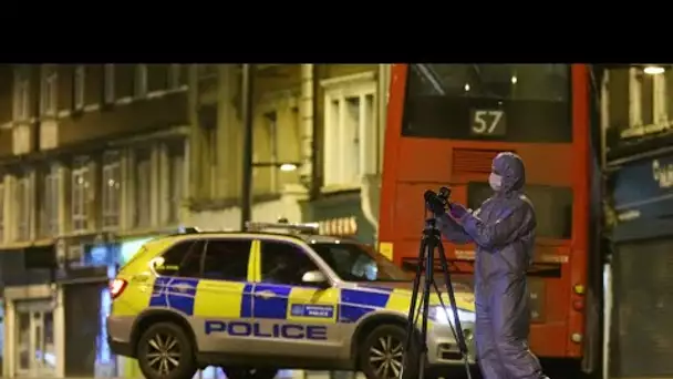 Londres : un homme abattu par la police après avoir poignardé au moins deux personnes