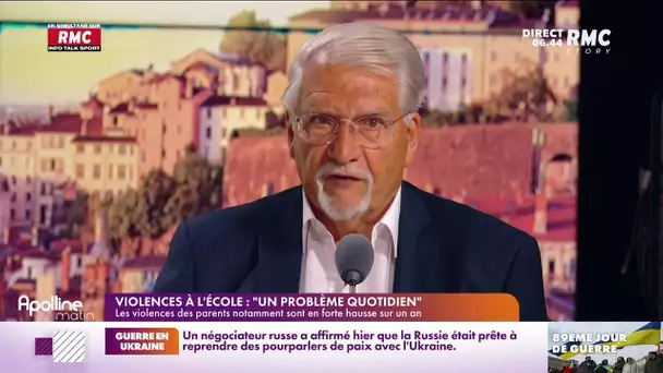 Fotinos : "Les 3/4 des insultes viennent des parents".