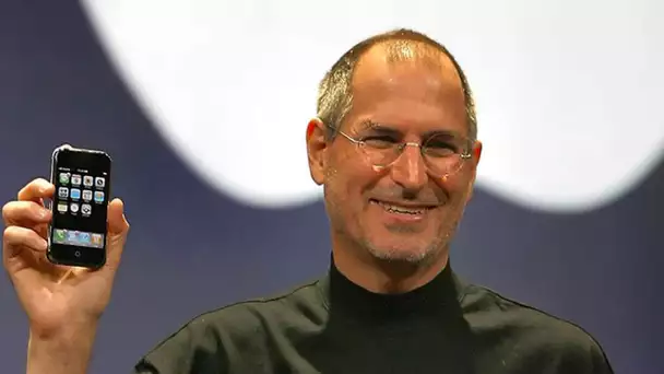 9 janvier 2007 : Steve Jobs lance le tout premier iPhone aux États-Unis