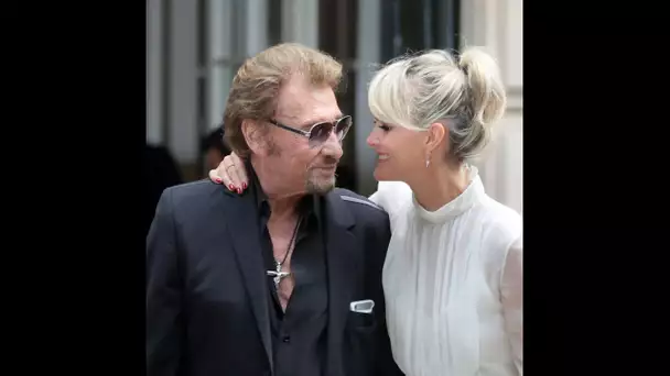 Derniers jours de Johnny Hallyday : quand Laeticia appelait leurs amis à la rescousse