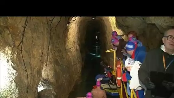 Nager dans l'antre de la terre : des Polonais plongent au fond d'une mine d'argent