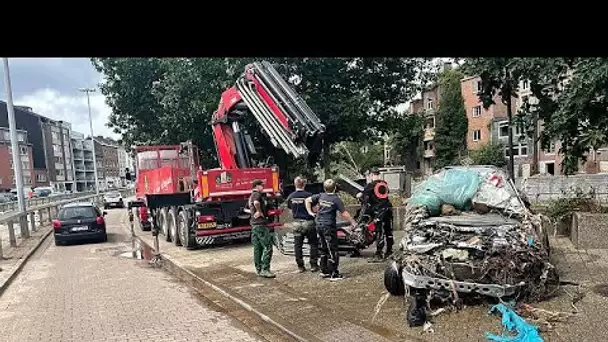 Longues opérations de nettoyage en Belgique après les inondations