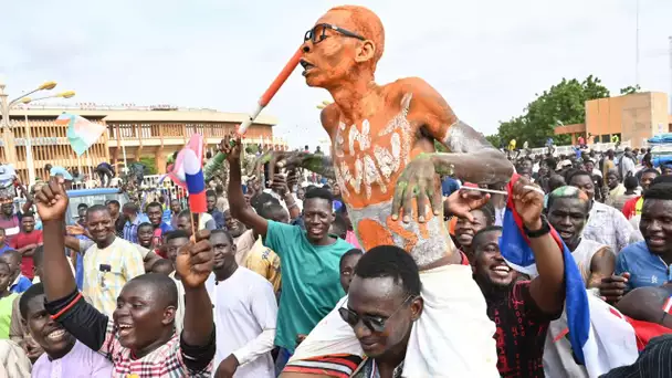 Niger : près de 30.000 partisans du coup d'Etat militaire dans un stade de Niamey