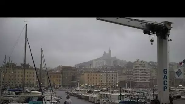 Grand nettoyage à Marseille, des écoles restent fermées