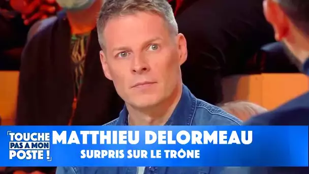 Matthieu Delormeau surpris sur le trône ! TPMP