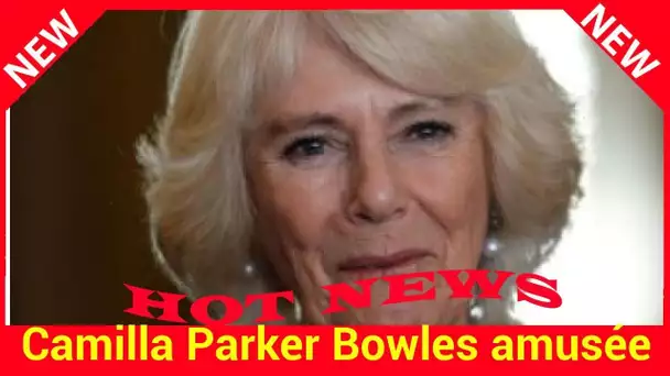 Camilla Parker Bowles amusée par une situation cocasse