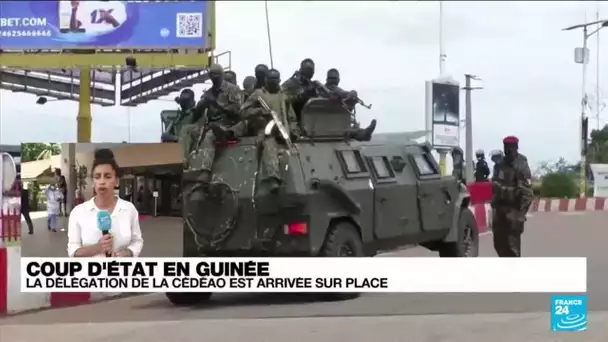 Coup d'Etat en Guinée : "Alpha Condé va bien", selon des proches du colonel Doumbouya