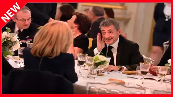 ✅  « Venez à la maison avec Brigitte » : le dîner secret du couple Macron chez les Sarkozy