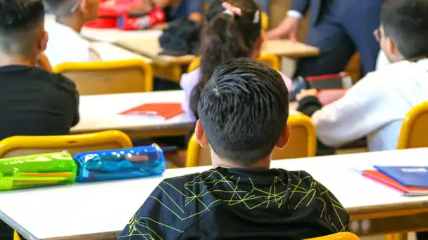 Uniforme à l'école : les détails de l'expérimentation prévue pour la rentrée prochaine