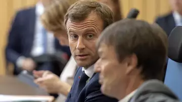 "La justice ne se fait pas dans les tribunaux médiatiques" : Emmanuel Macron s'exprime enfin sur l'affaire Nicolas Hulot