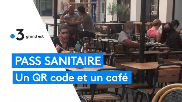 Pass sanitaire : dans les cafés et restaurants il faut maintenant montrer patte blanche