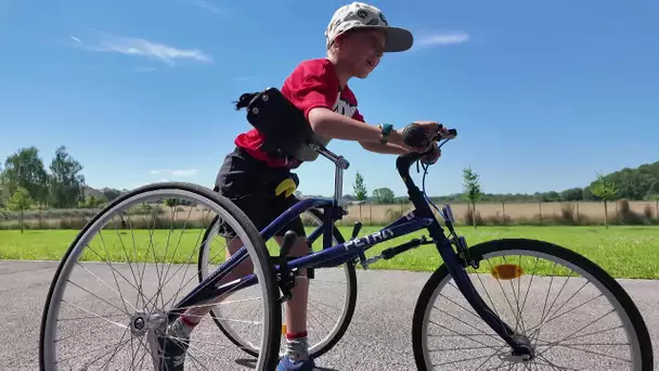 Jeux Paralympiques : des enfants en situation de handicap découvrent différents sports