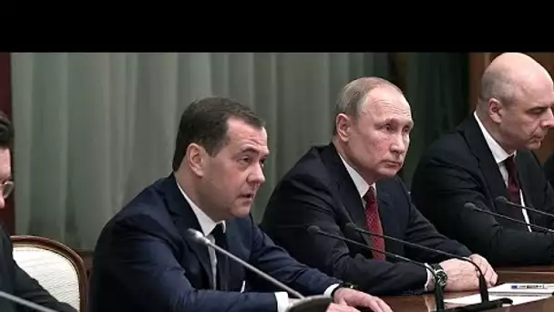 Russie : démission du gouvernement de Dmitri Medvedev