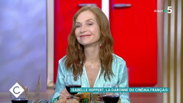 Isabelle Huppert, la daronne du cinéma français - C à Vous - 03/09/2020