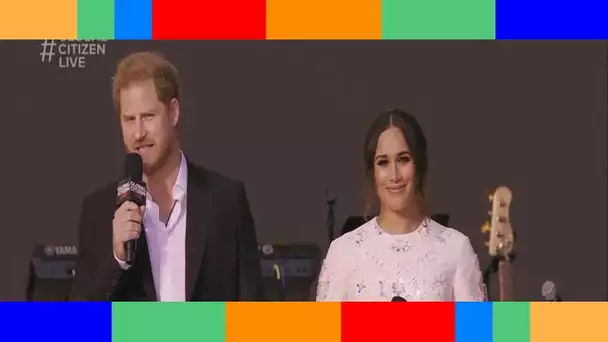 Meghan Markle et Harry  fini les jets privés  Le couple princier repéré dans un vol commercial