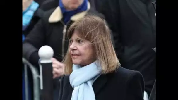 « Un vol plané ! » : Chantal Goya détaille les circonstances de son accident