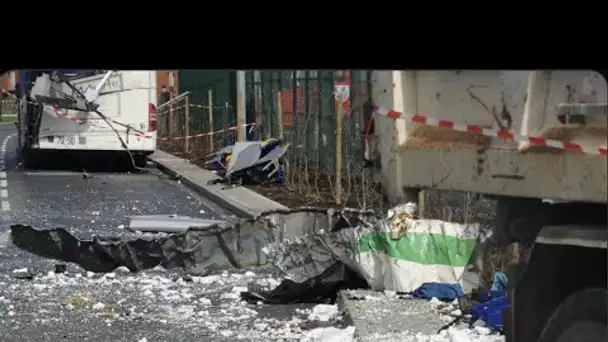 Au procès du drame du car de Rochefort, le conducteur du camion reconnaît une "possible" erreur