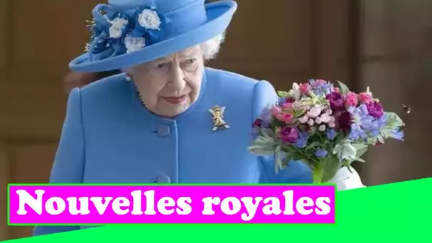 Décamper! Les fans de la famille royale se déchaînent avec un cliché candide de la «Reine des abeill