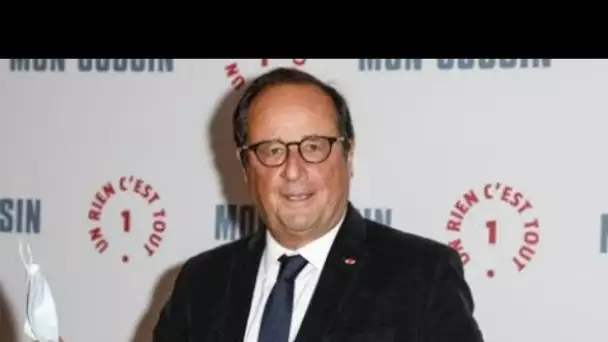 PHOTOS François Hollande en plein moment festif : l'ancien président trinque avec...