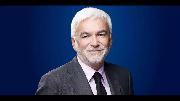 Hommage à Jean-Pierre Elkabbach, grande voix d'Europe 1 et journaliste emblématique