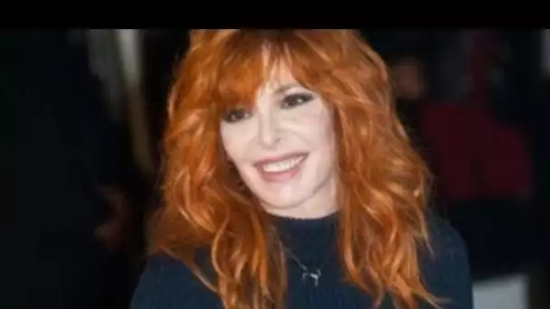 "Arrêtez tout de suite !" : Ce jour où Mylène Farmer a ouvertement dragué...