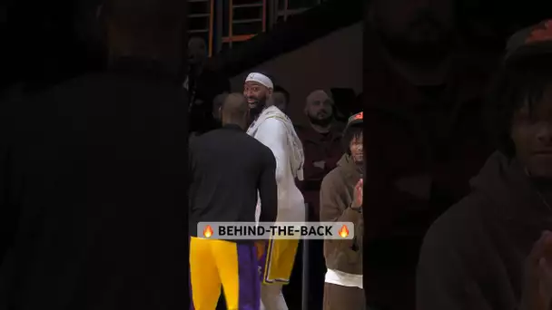 LeBron & AD loved this Austin Reaves layup! 👀😂 | #Shorts