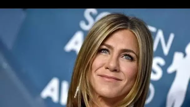 "Pourquoi je ne peux pas..." : La star de "Friends" Jennifer Aniston excédée par les...