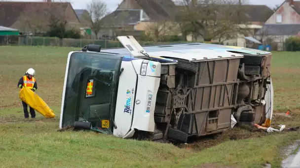 «Je n'ai plus confiance maintenant» : après l'accident d'un car scolaire en Eure-et-Loir, parents