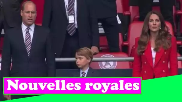 Le prince George fait fondre les cœurs alors que le jeune royal chante l'hymne national lors du choc