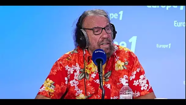 EXTRAIT - Quand Antoine explique comment il a acheté sa première chemise à fleurs