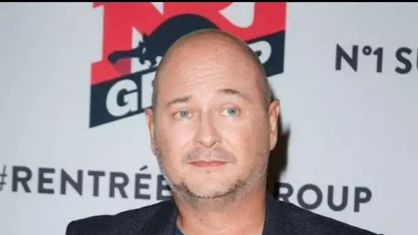 Cauet célèbre les 20 ans de son fils, et la ressemblance est frappante !