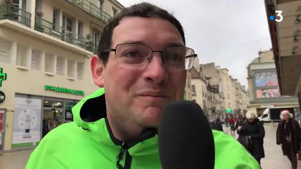 A Dijon, Rémy témoigne de son quotidien en tant que livreur Uber Eats