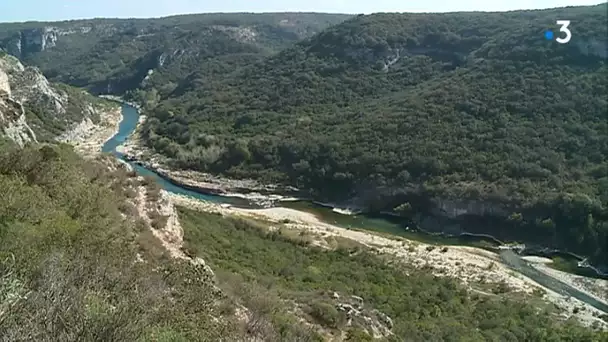 Détruire ou pas le barrage de Collias  dans le Gard