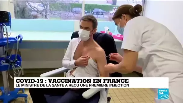 Vaccination en France : le ministre de la Santé a reçu une première injection du vaccin anti-Covid