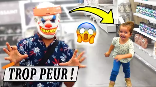 ELLE A EU TROP PEUR ! 😱 / Halloween Vlog