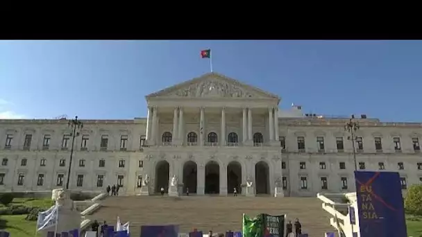 Portugal : le Parlement donne son feu vert à plusieurs textes en faveur de l'euthanasie