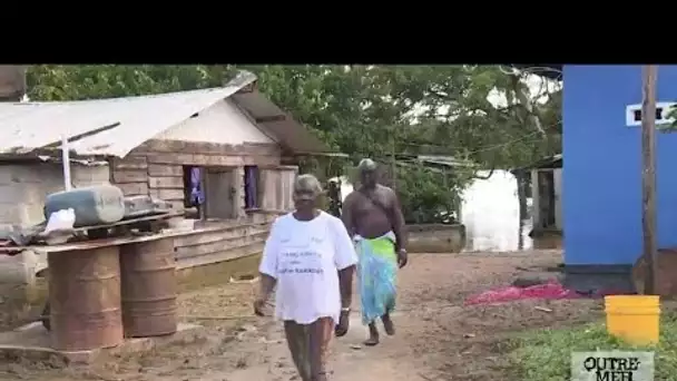 Guyane : la population de Grand-Santi victime d'inondations à répétition • FRANCE 24