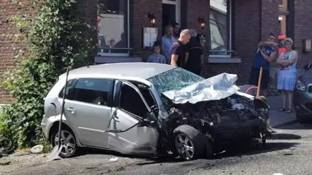 Ophélie Winter s&#039;est enfui de l&#039;hôpital après son accident de voiture