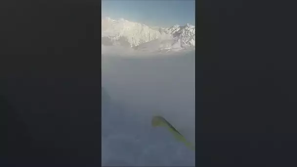 Quand tout à coup il déclenche une avalanche