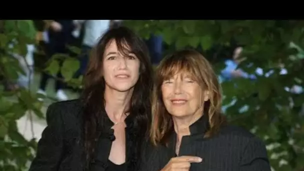 Jane Birkin et Charlotte Gainsbourg toutes deux victimes d’un AVC… le sort...