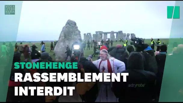 À Stonehenge, ces "druides" fêtent le solstice d'été malgré les restrictions anti-Covid