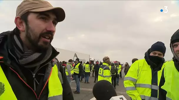 Calais : pour l&#039;Acte 4, les gilets jaunes manifestent dans le calme